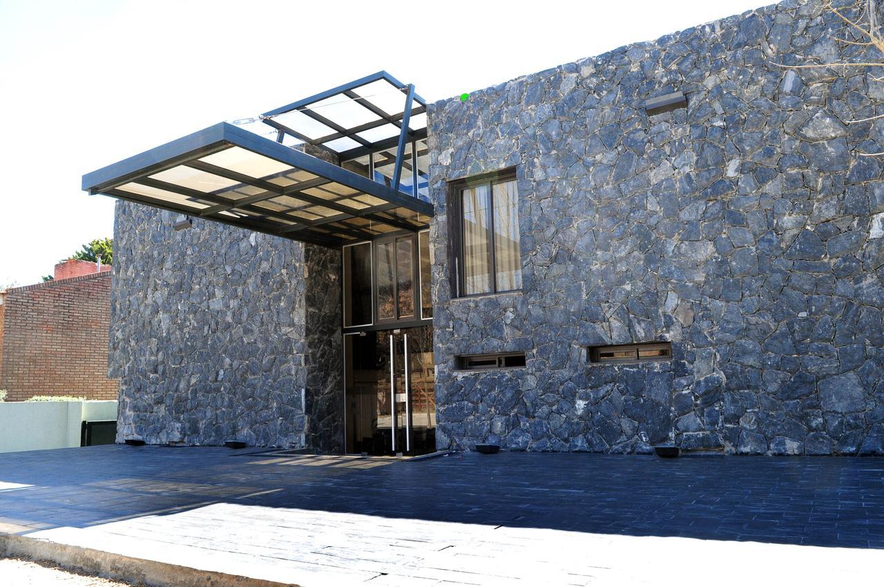 فيلا كارلوس باز Hotel Ranqueles المظهر الخارجي الصورة